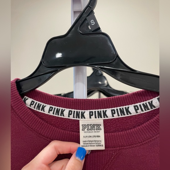 PINK Boyfriend Crewneck - Picture 4 of 5